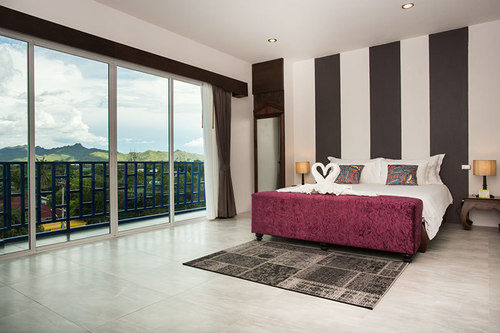 Hotel The Bridge Residence 12