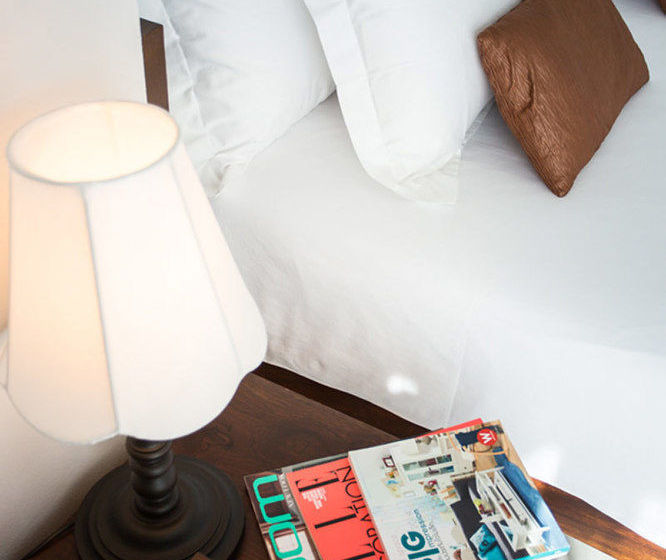 Hotel The Bridge Residence 9