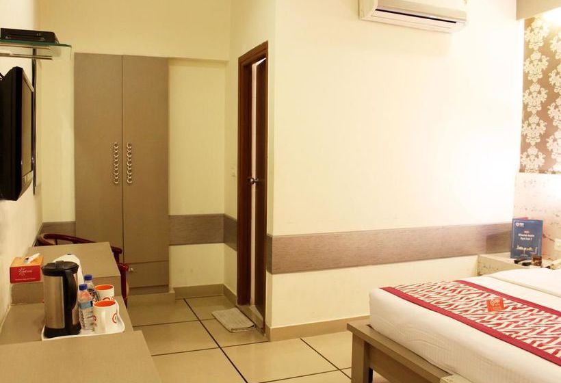 Hotel Oyo Rooms Karnal Railway Station 11
