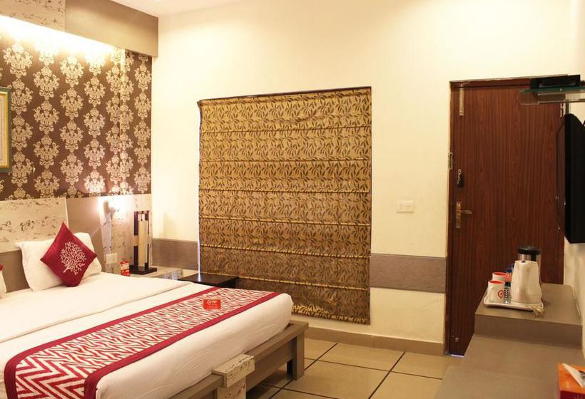 Hotel Oyo Rooms Karnal Railway Station 12