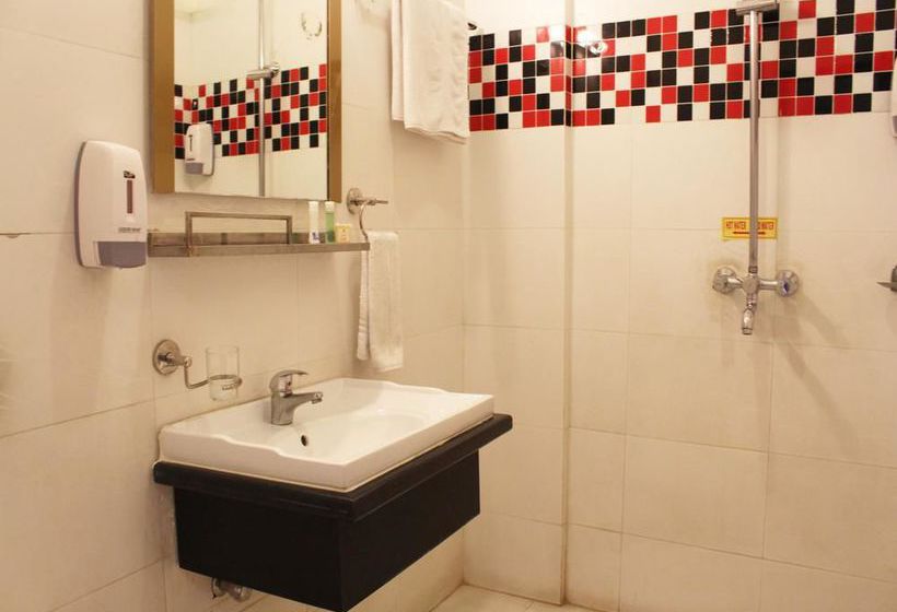 Hotel Oyo Rooms Karnal Railway Station 2