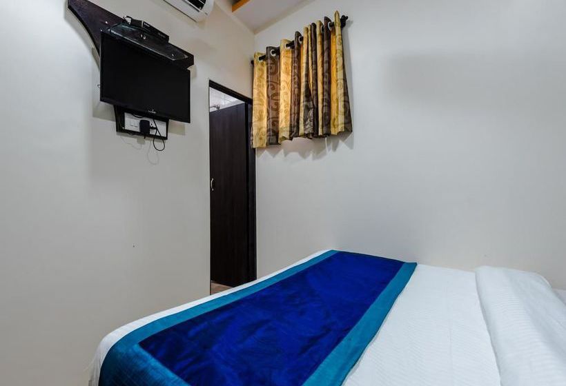 Hotel Oyo Rooms Andheri Station 2 1