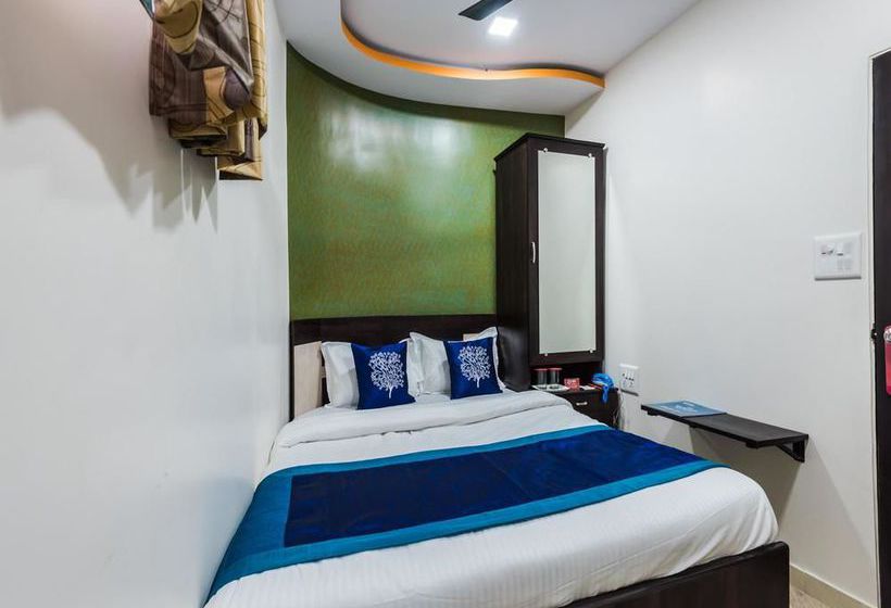 Hotel Oyo Rooms Andheri Station 2 2