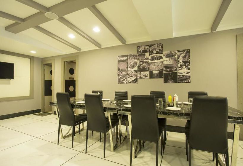 Hotel Oyo Premium Nam Nang Road 10