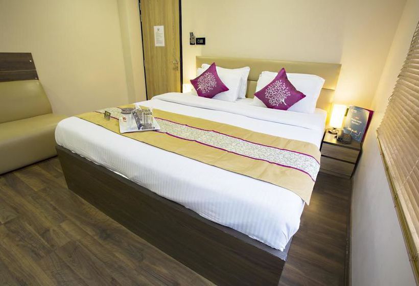 Hotel Oyo Premium Nam Nang Road 7