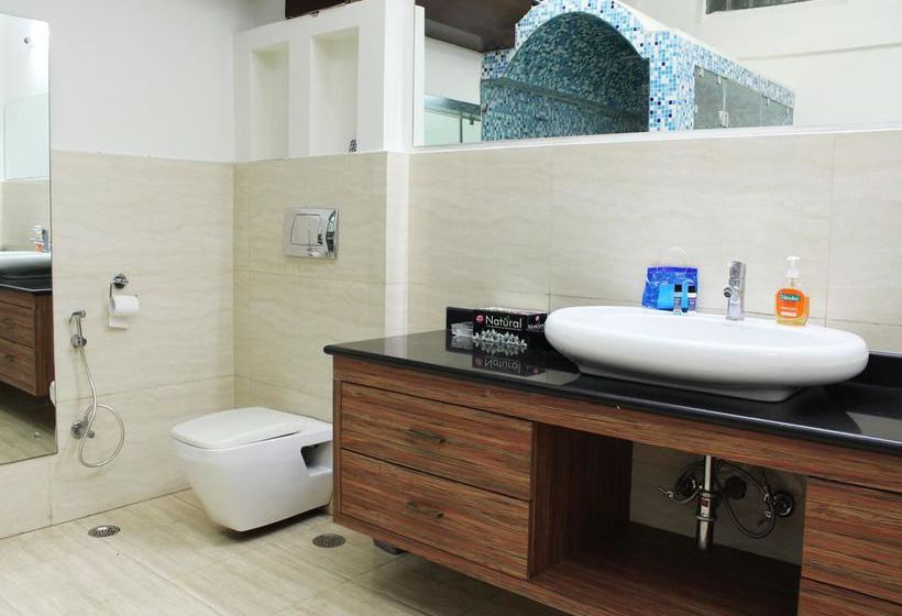 Hotel Oyo Premium Opp Huda Metro 1