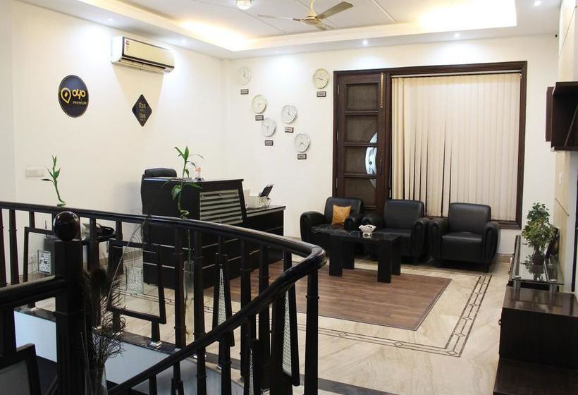 Hotel Oyo Premium Opp Huda Metro 15