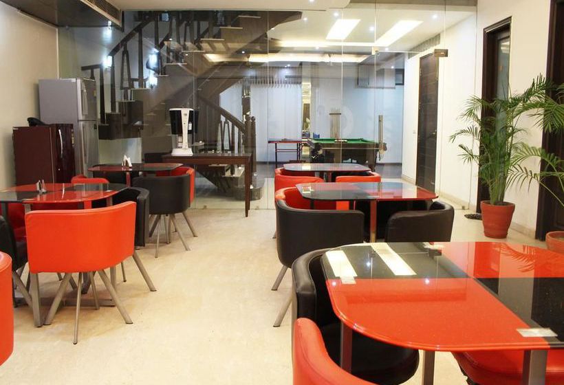 Hotel Oyo Premium Opp Huda Metro 16