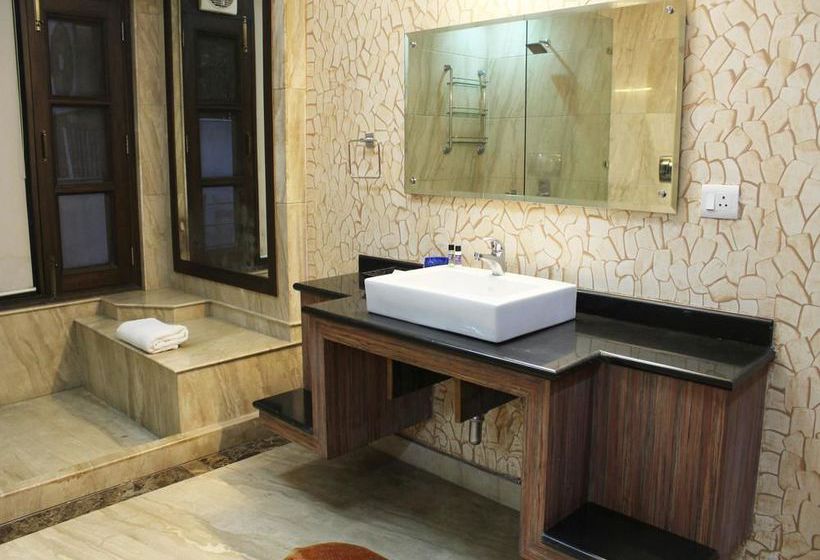 Hotel Oyo Premium Opp Huda Metro 2