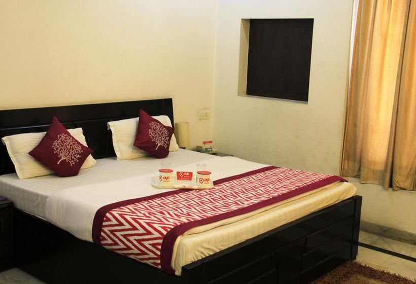 Hotel Oyo Rooms South City Ii 9
