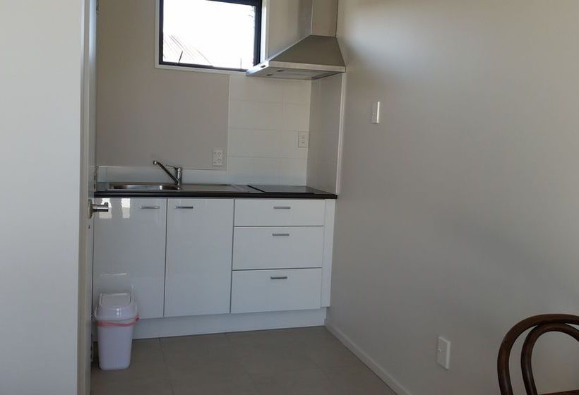 319 Addington Motel 14