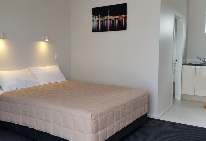 319 Addington Motel 18