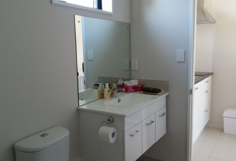 319 Addington Motel 4