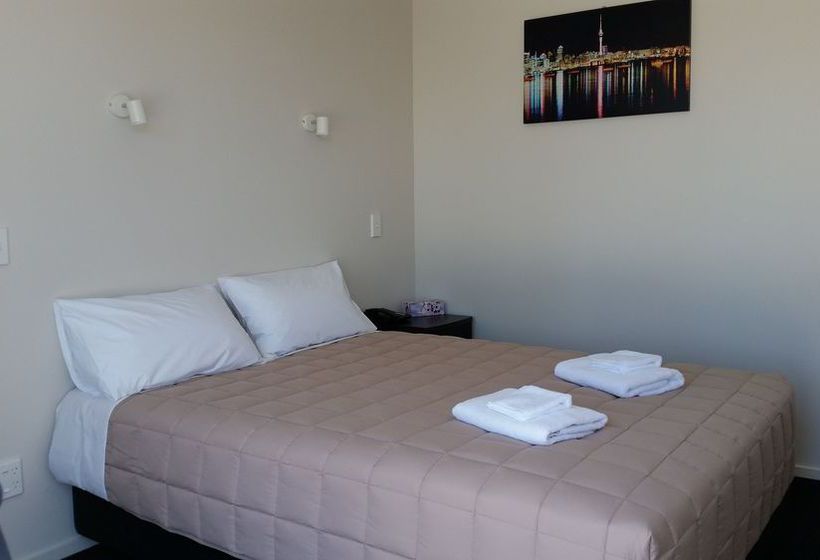 319 Addington Motel 7