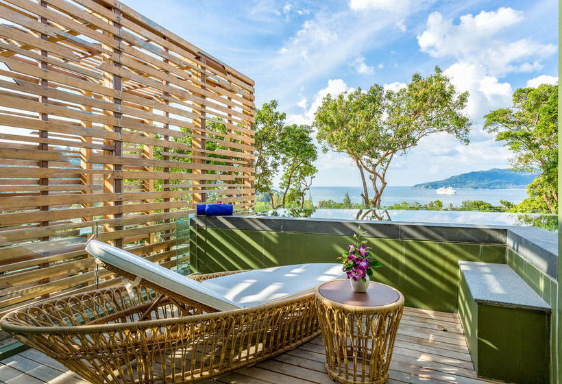 Hotel Crest Resort & Pool Villas 19