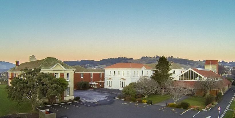 Hotel Burns Lodge At Holy Cross Centre Mosgiel