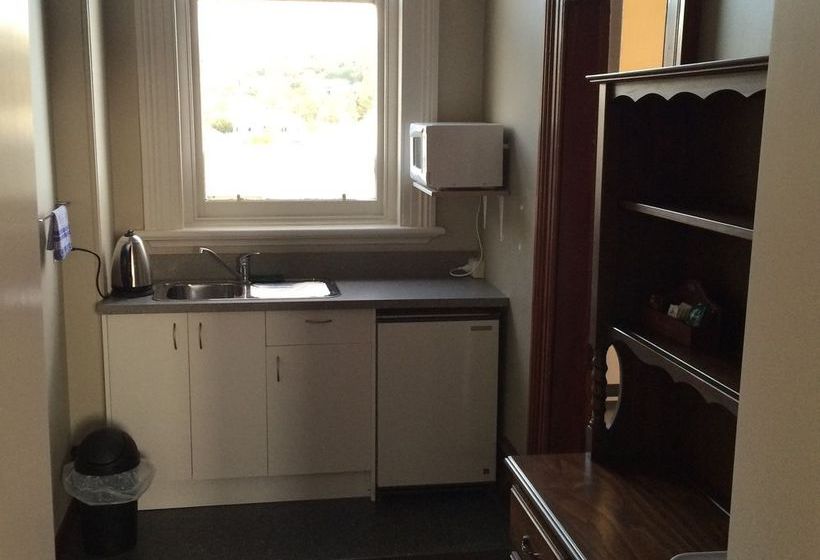 Hotel Burns Lodge At Holy Cross Centre 10