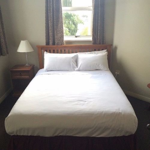 Hotel Burns Lodge At Holy Cross Centre 17