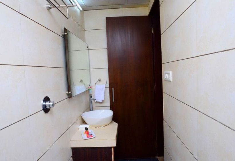 Hotel Oyo Rooms Sampatrao Colony Alkapuri