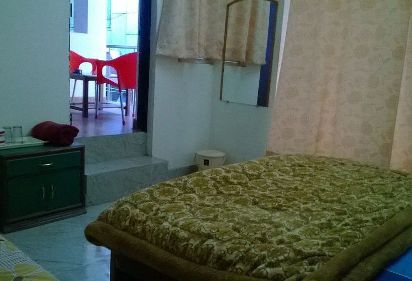 Hotel Shiv Shakti Guesthouse And Hostel 2