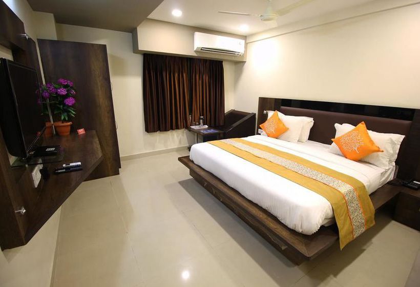 Hotel Oyo Rooms Naroda Gidc 13