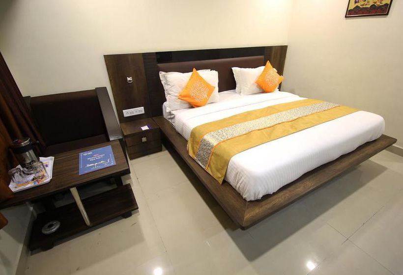 Hotel Oyo Rooms Naroda Gidc 3