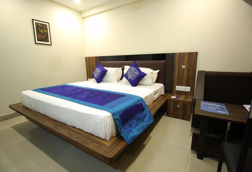 Hotel Oyo Rooms Naroda Gidc 8