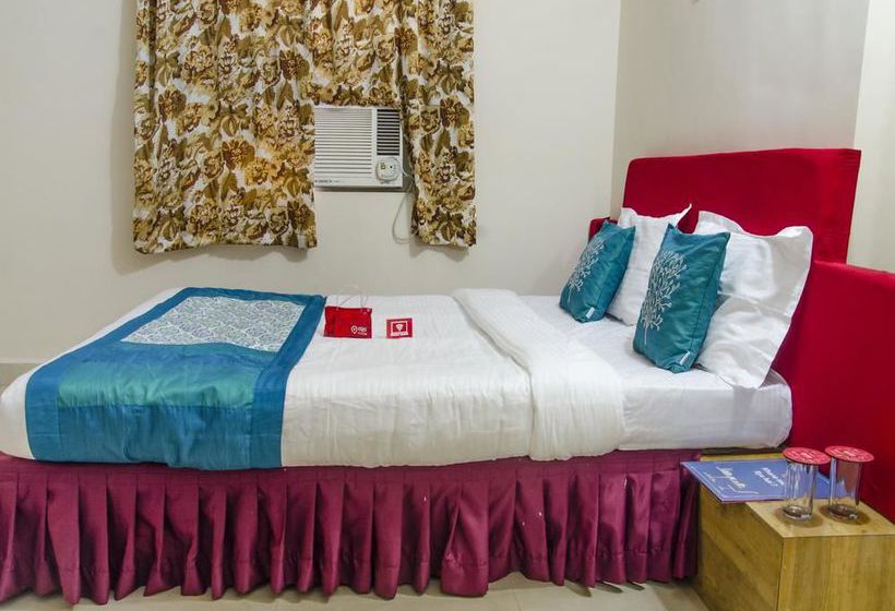 Hotel Oyo Rooms Calangute Newtons Market 11