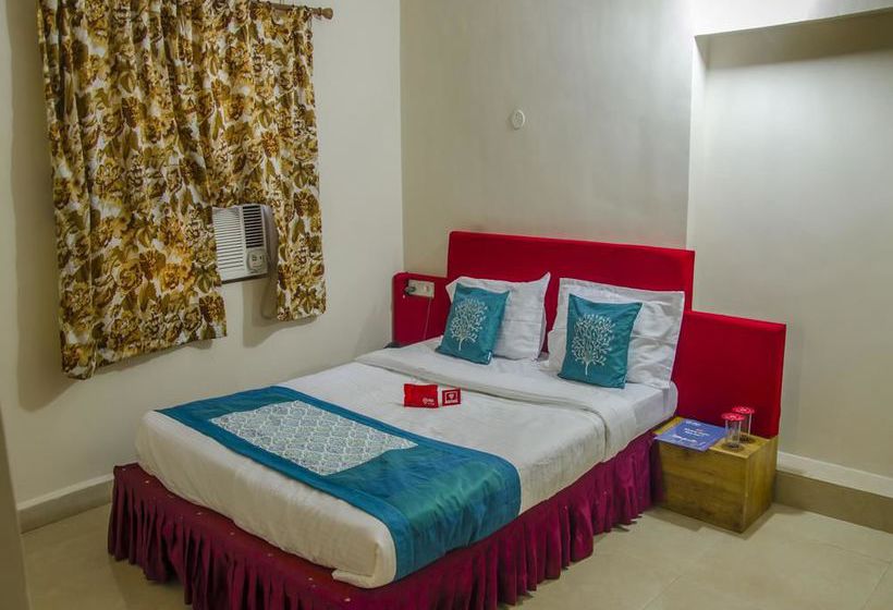 Hotel Oyo Rooms Calangute Newtons Market 8