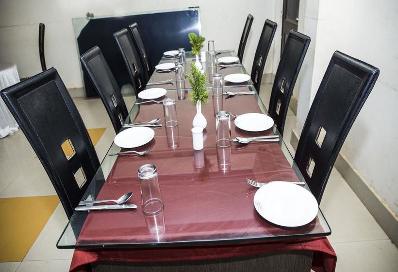 Hotel Oyo Rooms Kalinga Vihar 6