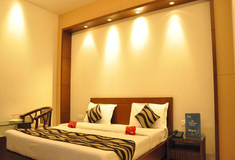 Hotel Oyo Rooms Bibi Wala Chowk 11