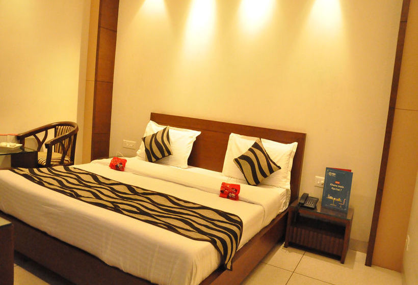 Hotel Oyo Rooms Bibi Wala Chowk 9