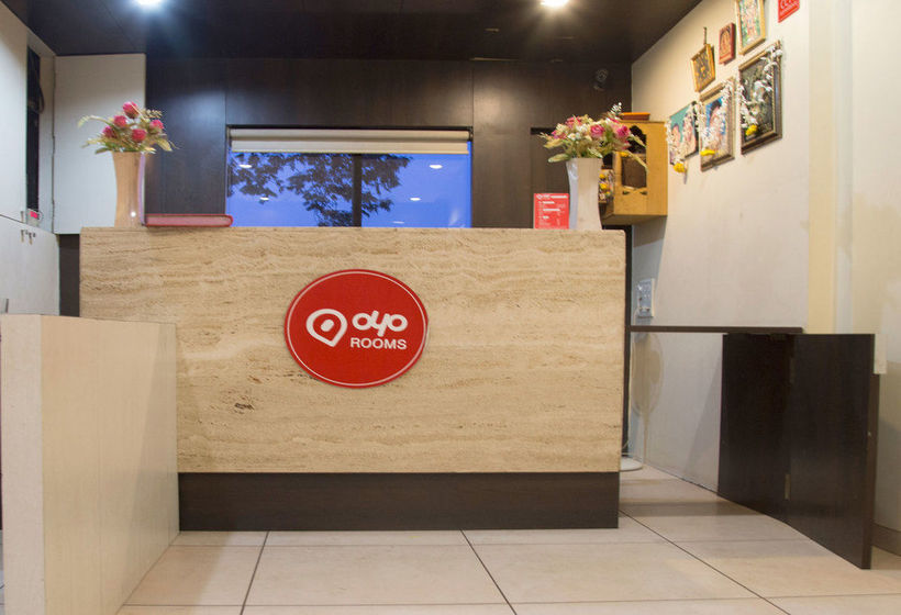 Hotel Oyo Rooms Athwa Gate Surat Gujarat