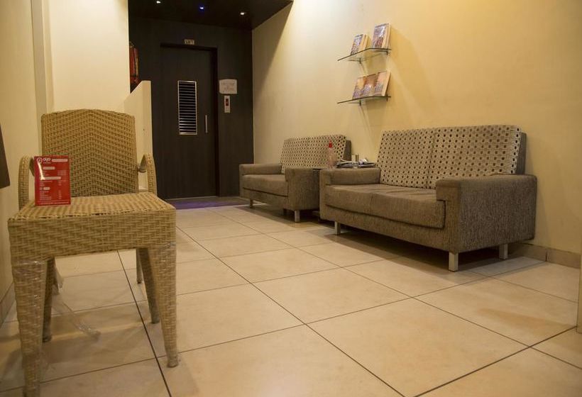 Hotel Oyo Rooms Athwa Gate Surat 17