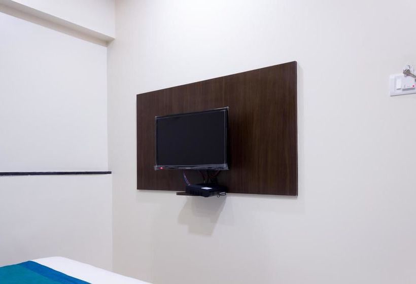 Hotel Oyo Rooms Dadar Railway Station 11