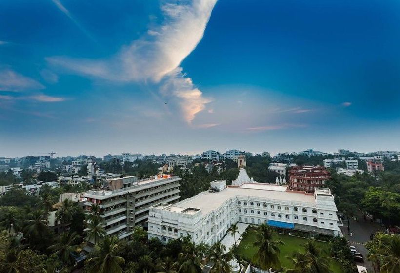 Oyo Apartments Juhu Near Iskcon 2 1