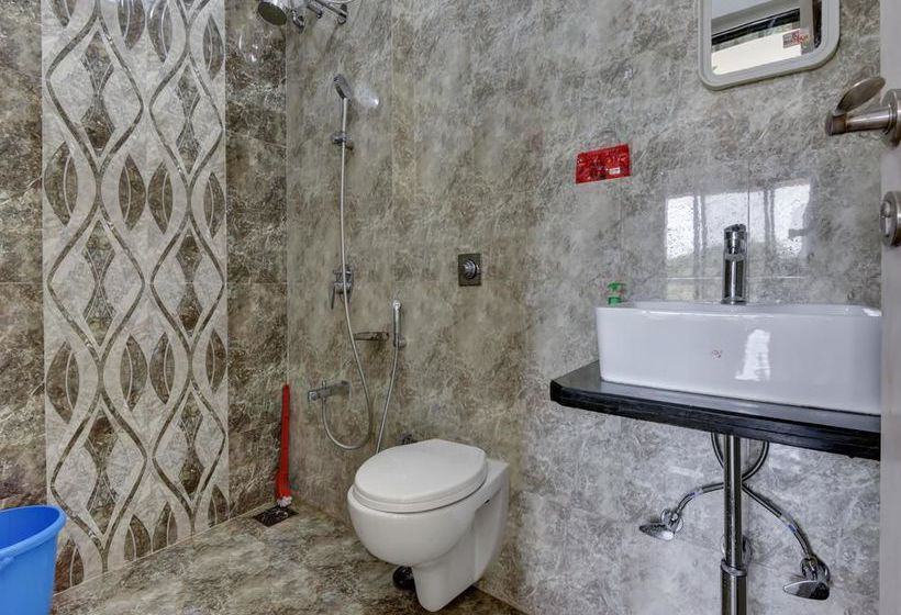 Oyo Apartments Powai Near Godrej Hillside Colony 8