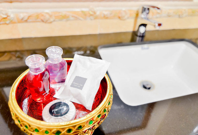 Phaithong Sotel Resort 10