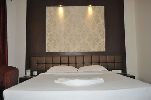 Starihotels Cantt Varanasi 7