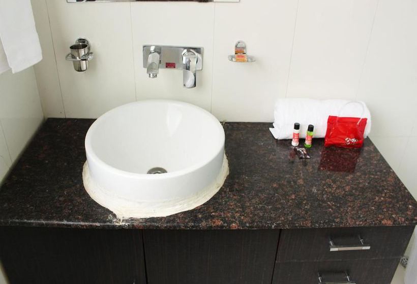 Hotel Oyo Rooms Moulsari Avenue Flagship