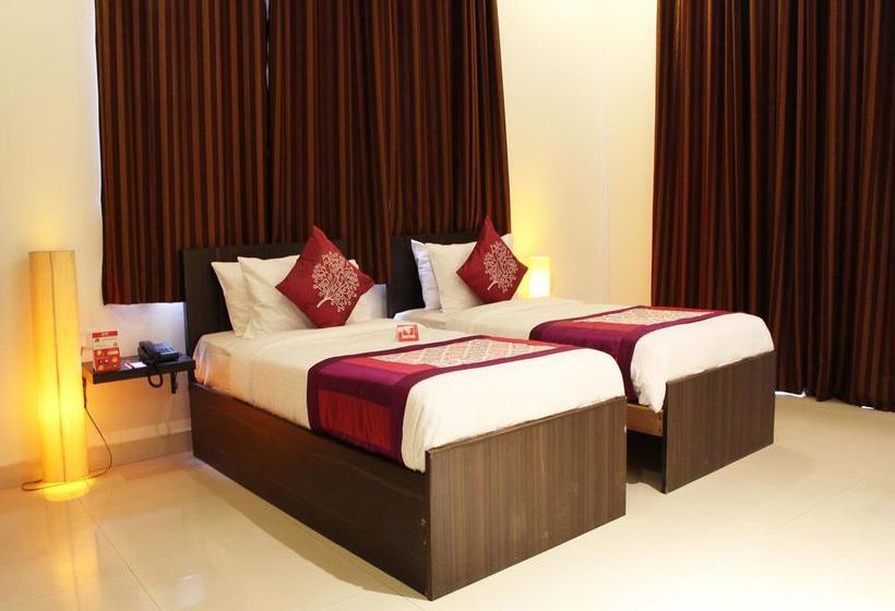 Hotel Oyo Rooms Moulsari Avenue Flagship 10