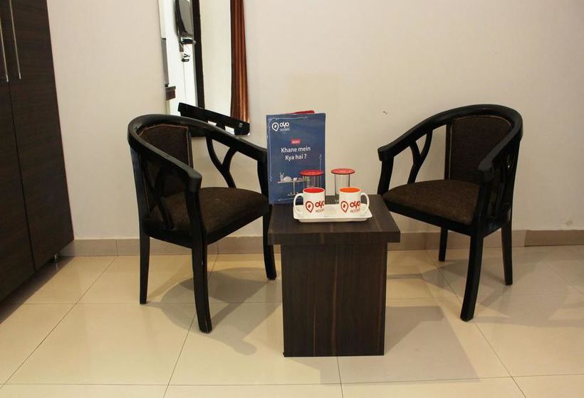 Hotel Oyo Rooms Moulsari Avenue Flagship 2