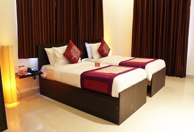 Hotel Oyo Rooms Moulsari Avenue Flagship 4