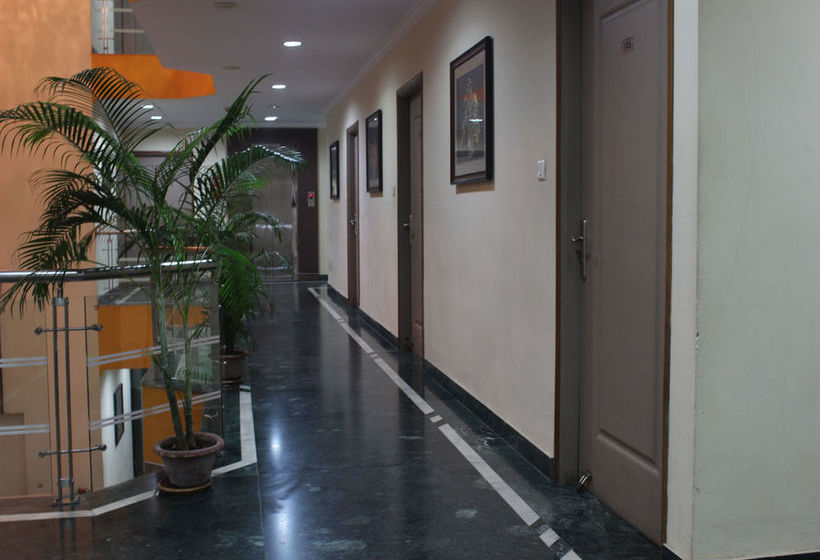 Hotel Oyo Rooms Baramunda Bus Stop 12