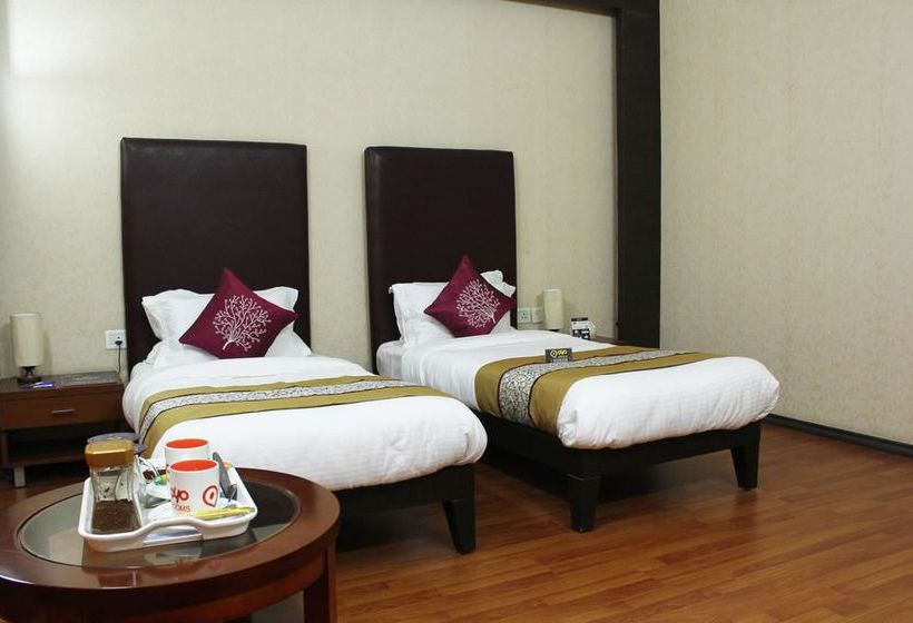 Hotel Oyo Premium Chi Greater Noida 11