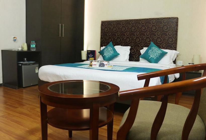 Hotel Oyo Premium Chi Greater Noida 2