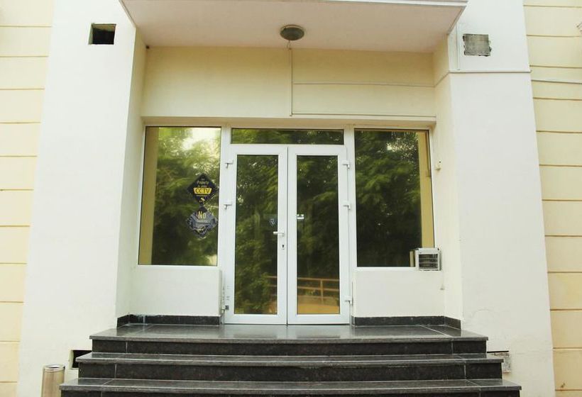 Hotel Oyo Premium Chi Greater Noida 9