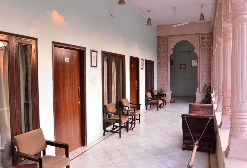 Hotel Oyo Premium Civil Lines Kota 18