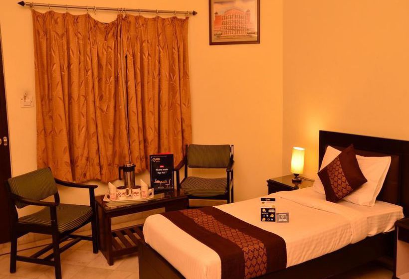 Hotel Oyo Premium Civil Lines Kota 8