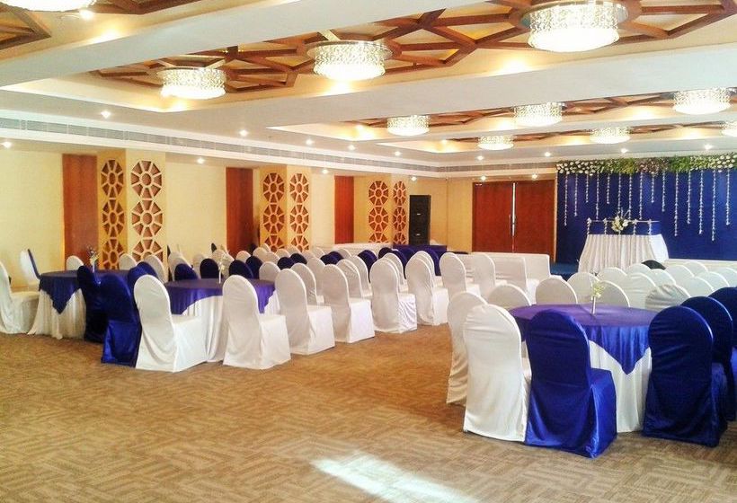 Hotel Oyo Premium Thaltej Sg Highway 1